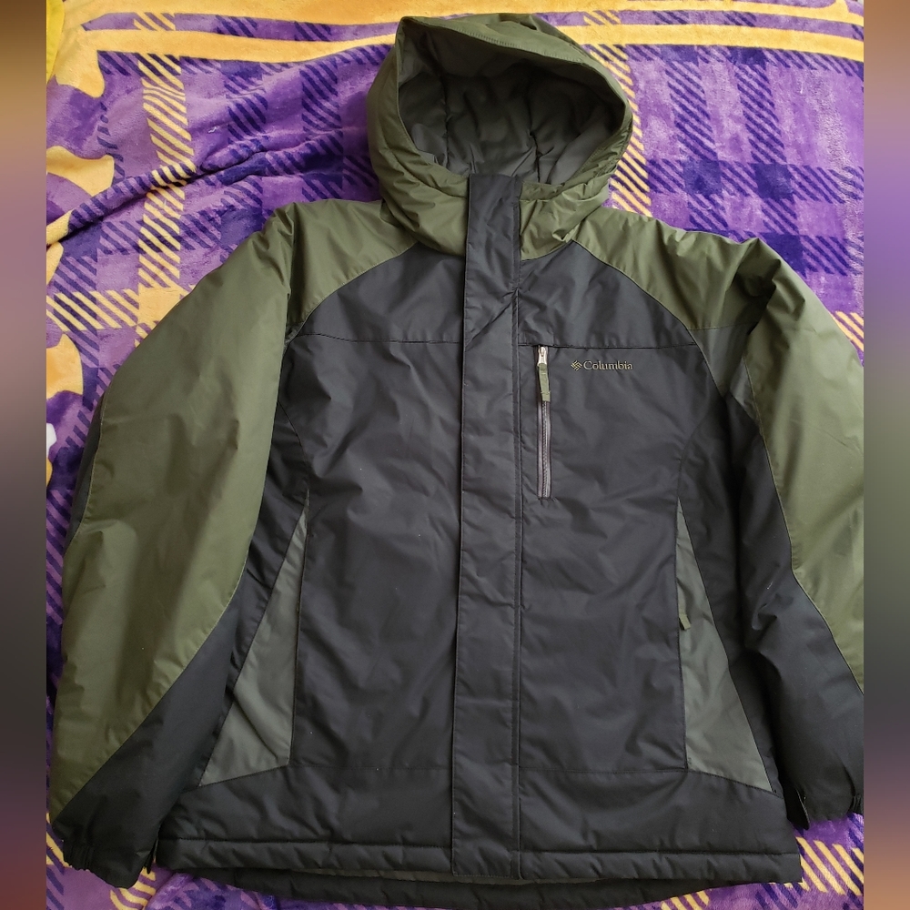 Youth 18-20 Columbia coat